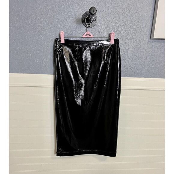 BlankNYC Get Away Car Black Skirt - Picture 8 of 12